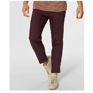 Lululemon M5522S Men’s Burgundy Pants -Size 31